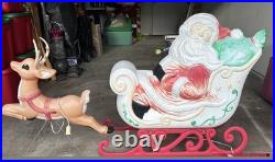 Vintage Grand Venture Santa And Sleigh With Reindeer Blow Mold GREAT CONDITION