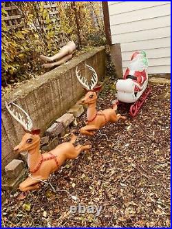 Vintage Grand Venture Santa Sleigh 2 Poloron Reindeer Yard Christmas Blow Mold