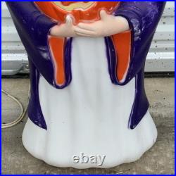 Vintage Grand Venture Witch Blow Mold Pumpkin Rare Purple Halloween 1997