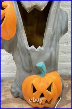 Vintage Halloween Blow Mold Spooky Creepy Tree W Face Light Up W Pumpkins 36