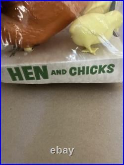 Vintage Hen and Chicks Plastic Blow Mold Lawn Ornament Union Products Inc New