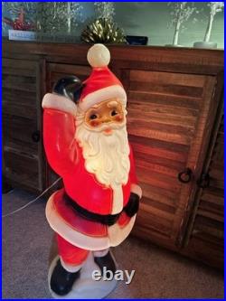 Vintage Light Up Blow Mold Waving Santa Christmas General Foam Plastics 40
