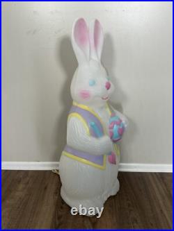 Vintage Painter Bunny Blow Mold Easter Egg Paintbrush Pastels 34 TPI 1994 Rare