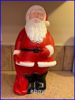 Vintage Plastic Blow Mold Christmas 14 13 12 12 Santa Claus 4 Lot Table Top