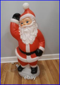 Vintage Santa Claus Waving Blow Mold Lighted 40 Nice Paint Works great