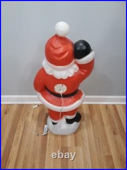 Vintage Santa Claus Waving Blow Mold Lighted 40 Nice Paint Works great