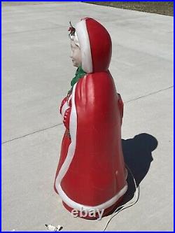 Vintage Santa's Best, MRS. CLAUS 40 Lighted Blow Mold Christmas Yard Decor