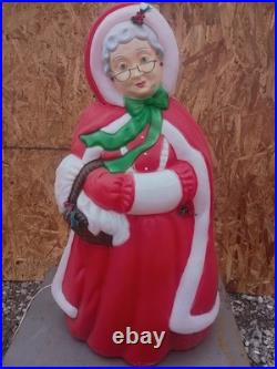 Vintage Santa's Best Mrs. Claus 40 Lighted Blow Mold Christmas Decor READ