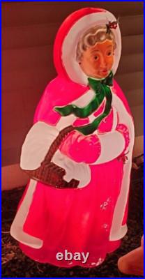 Vintage Santa's Best Mrs. Claus 40 Lighted Blow Mold Christmas Yard Decor