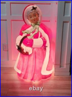 Vintage Santa's Best Mrs. Claus 40 Lighted Blow Mold Christmas Yard Decor