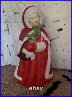 Vintage Santa's Best Mrs. Claus 40 Lighted Blow Mold Christmas Yard Decor