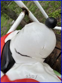 Vintage Santa's Best Snoopy Peanuts Christmas Blow Mold 32 Tall Original