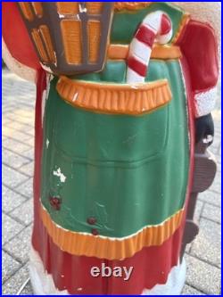 Vintage TPI Mrs Santa Claus 37 Blow Mold Lighted Lantern Christmas Lawn Decor