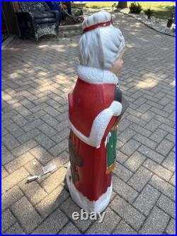 Vintage TPI Mrs Santa Claus 37 Blow Mold Lighted Lantern Christmas Lawn Decor