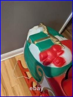 Vintage TPI Sleigh Sled Santa Christmas Blow Mold Lighted Roof Yard Decor Xmas