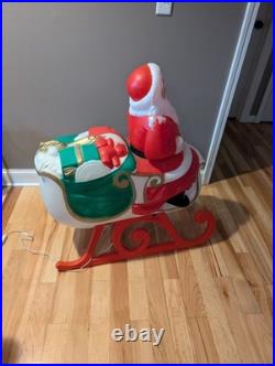 Vintage TPI Sleigh Sled Santa Christmas Blow Mold Lighted Roof Yard Decor Xmas