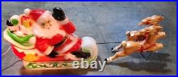 Vtg 1970 Empire Santa Reindeer Sleigh Lighted Table Top Blow Mold Made in USA