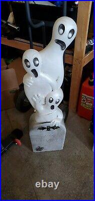 Vtg 40 Union Halloween Lighted Tombstone With Ghosts Blow Mold Don Featherstone
