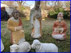 Vtg. Blow Mold Christmas Outdoor Decor 3 Wisemen, Mary, Joseph, 2 animals, Santa