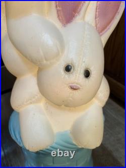 Vtg Drainage Lighted Blow Mold 3 Triple Easter Bunny Stack/Pile In Basket 33
