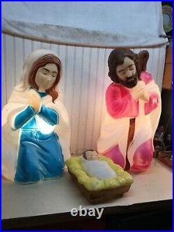 Vtg. Empire Blow Mold Christmas Lighted Nativity Set 27 Joseph and Mary, Jesus