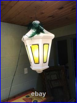 Vtg Municipal City Xmas Lantern Lighted White Blow Mold Stain Glass Look 34 Tall