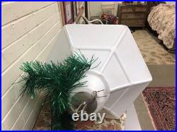 Vtg Municipal City Xmas Lantern Lighted White Blow Mold Stain Glass Look 34 Tall